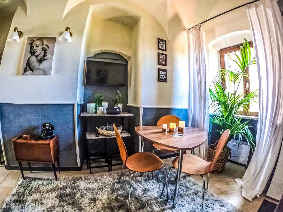 Piazzetta Little Suite Taggia Exterior foto