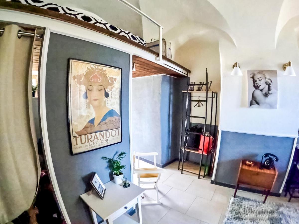 Piazzetta Little Suite Taggia Exterior foto